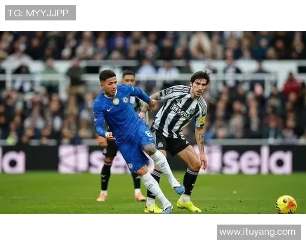 英超精彩对决尤文图斯逆转多特蒙德6比2绝杀瞬间全场沸腾战术解析