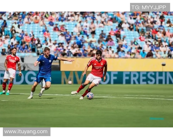 德甲激战：本菲卡逆转里昂四比三十大精彩进球回顾引爆全场