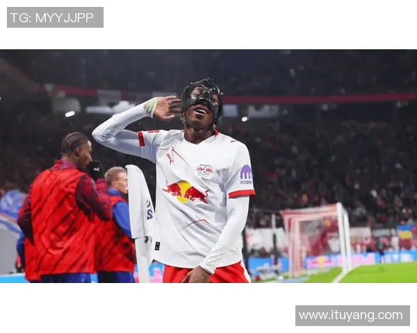 世界杯精彩对决利物浦与莱比锡战成平局乌龙球成比赛焦点瞬间回顾