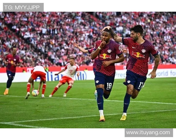 西甲热刺绝杀拜仁全场沸腾转会传闻再起波澜