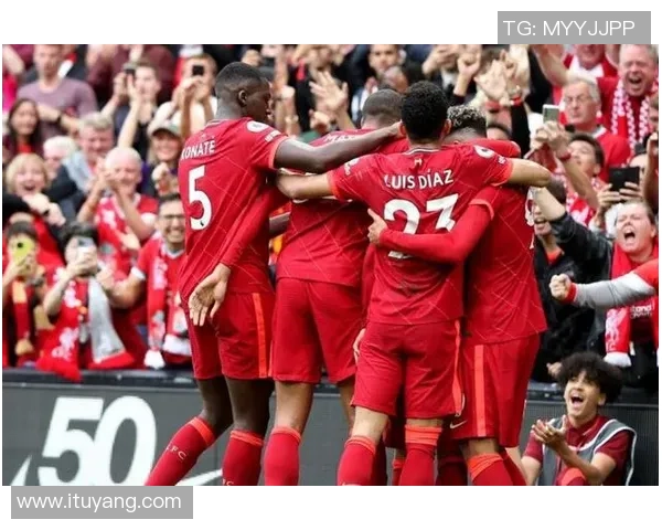 欧联杯精彩对决利物浦与里昂1比1平局引发争议判罚全场沸腾